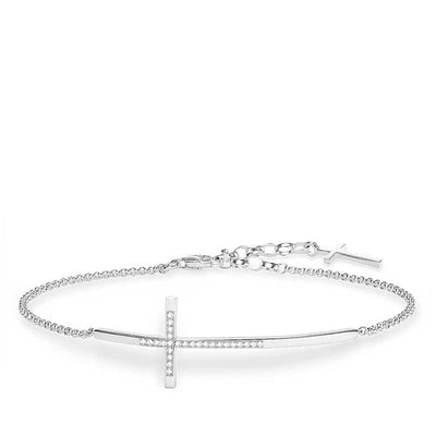 DA0025/ Fine Cross Diamond Bracelet