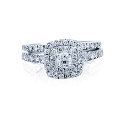 Verve 10K Engagement Ring with Wedding Band